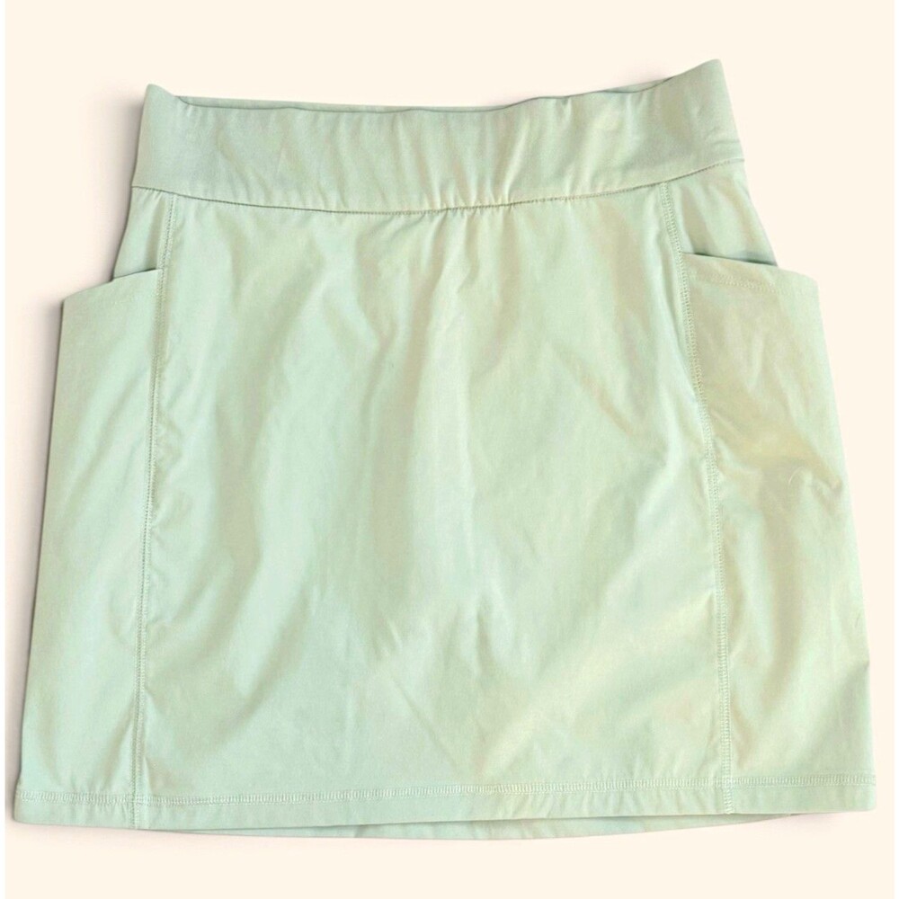 Columbia Women's Green Solid Short Skort Size S Regular Pockets Logo